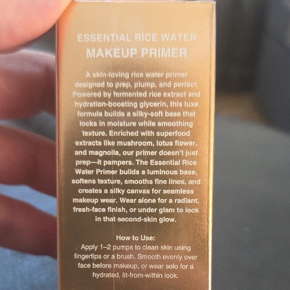 ISH Bisha Gold Makeup Primer - Picture 3 of 5